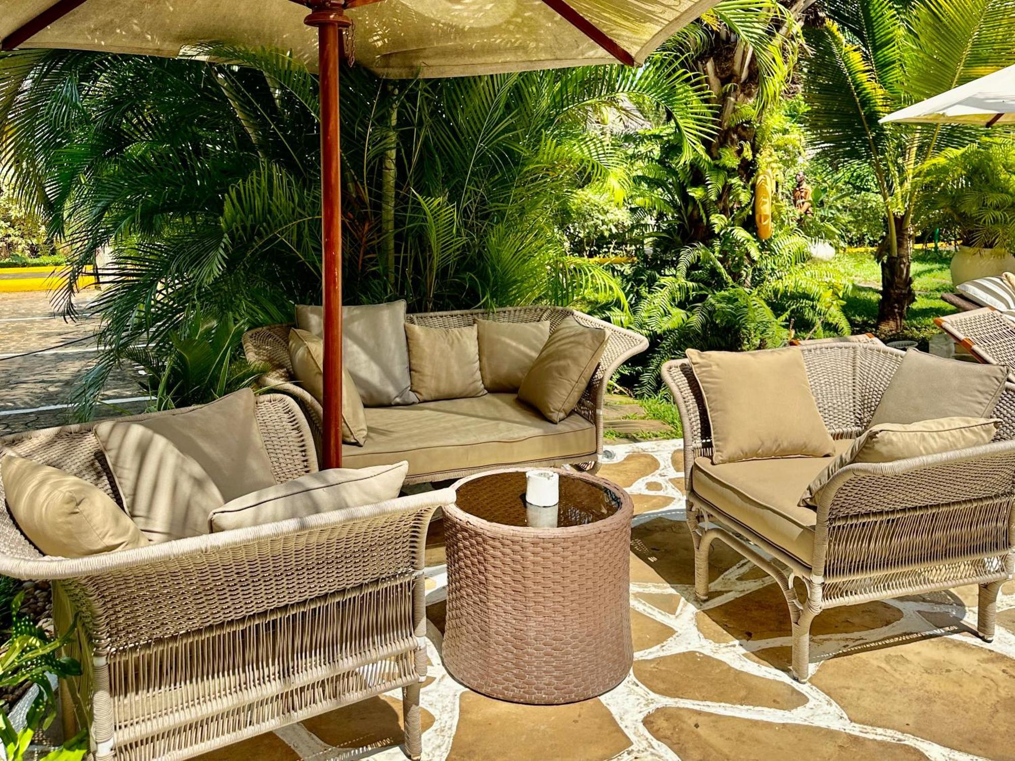 Amani Luxury Apartments Mombasa Exterior photo