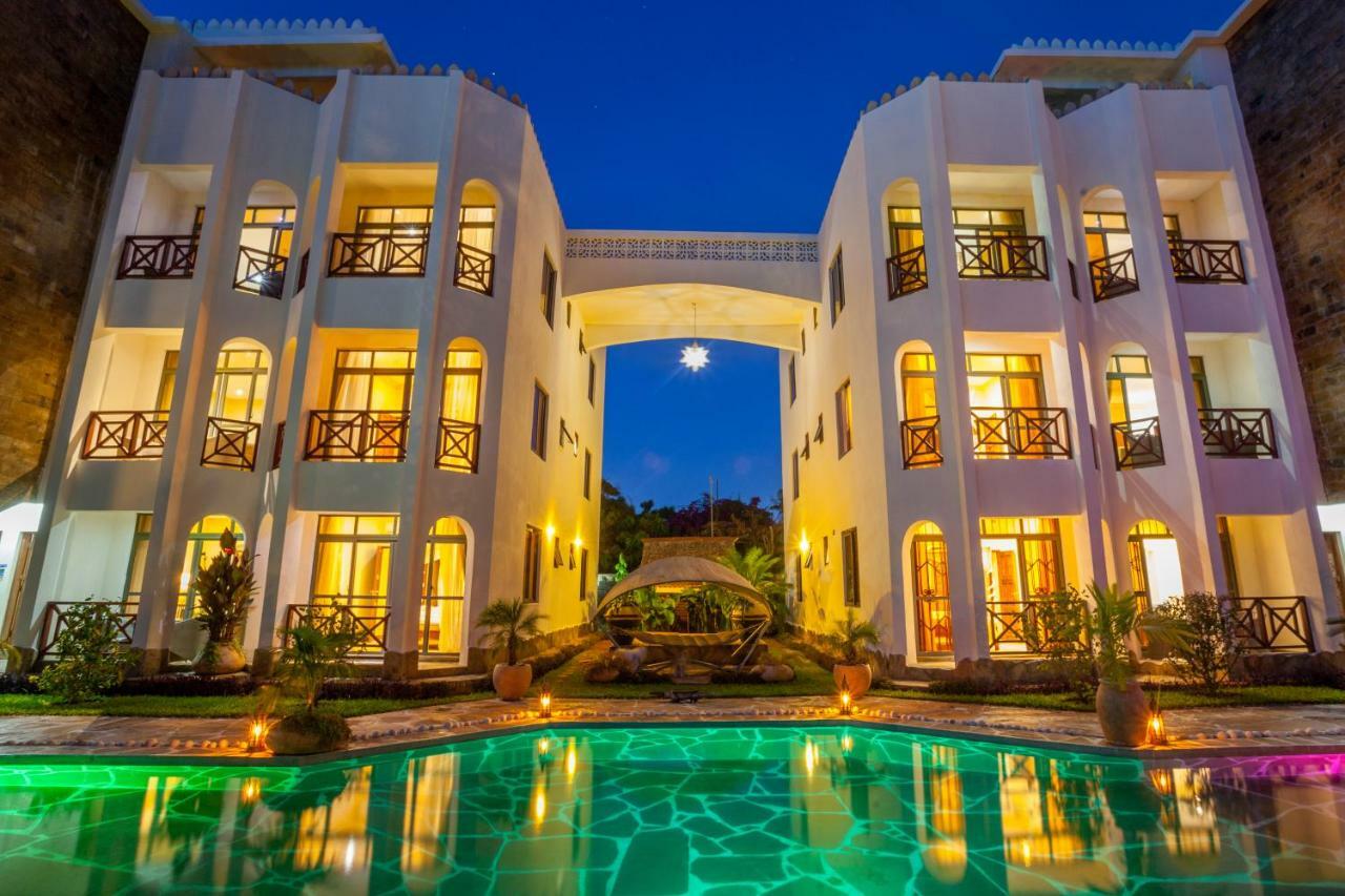 Amani Luxury Apartments Mombasa Exterior photo